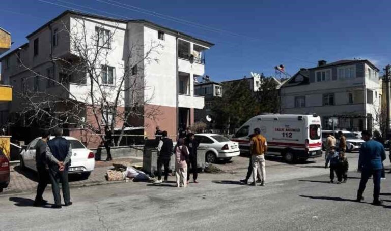 kayseride-karbonmonoksit-can-aldi-anne-ile-2-cocugu-oldu-l5JulHqa.jpg